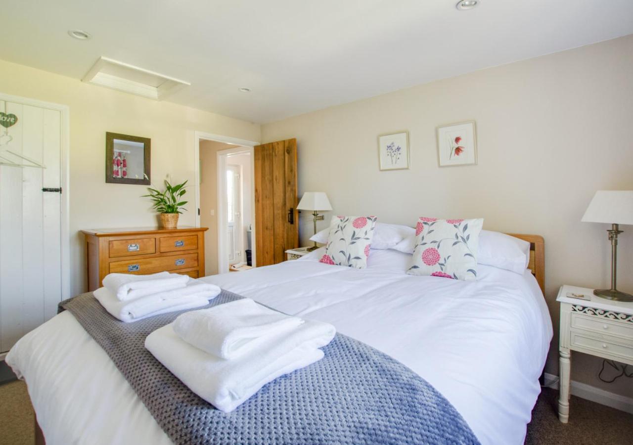 1 Bed in Debach oc-lasn view 5