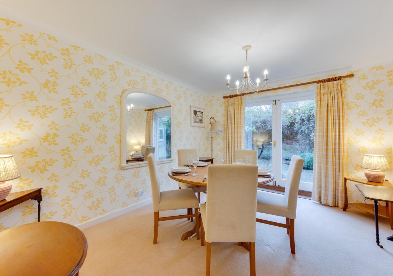 3 Bed in Aldeburgh oc-spcot view 3