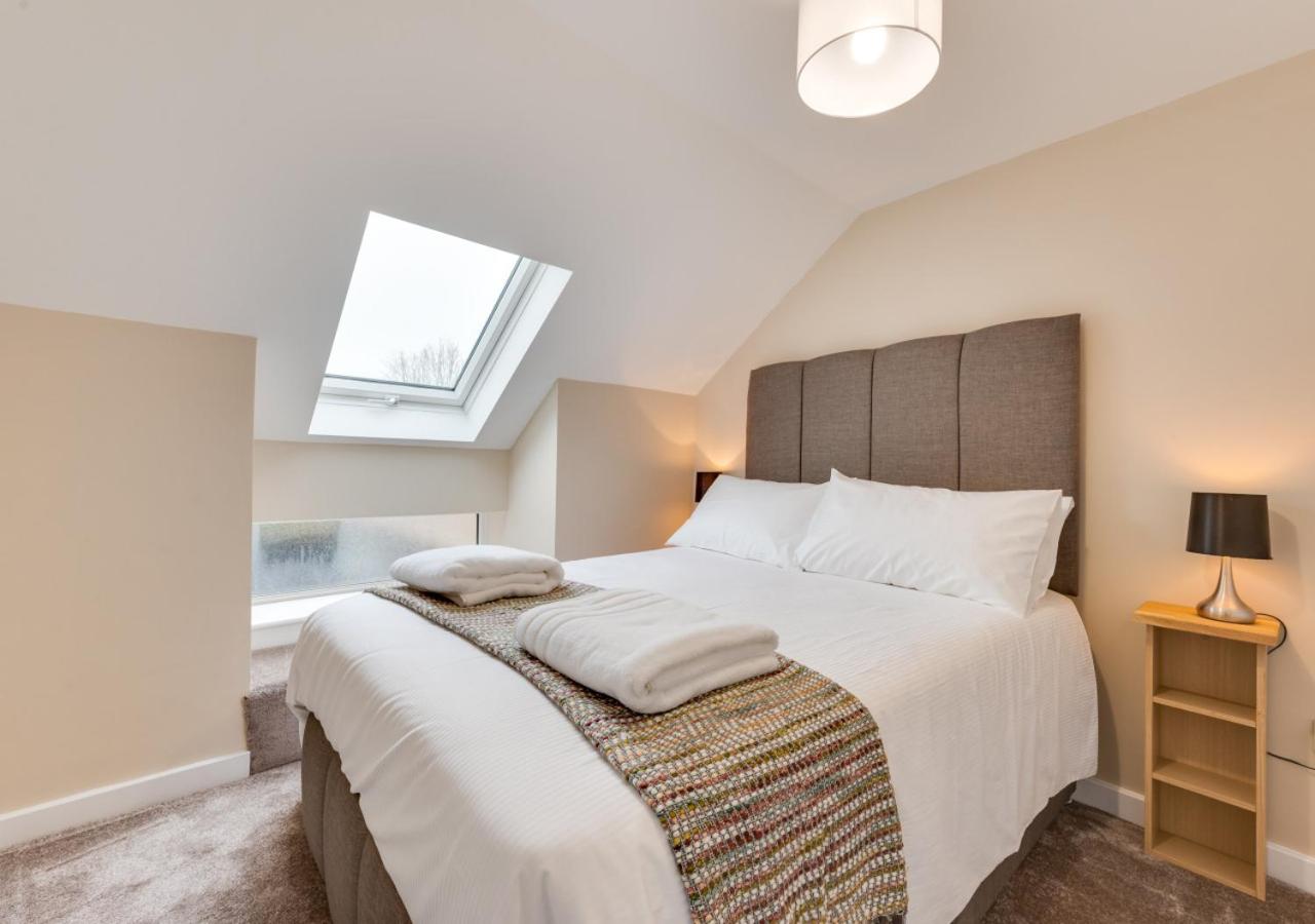 2 Bed in Great Waldingfield oc-ac3 view 3