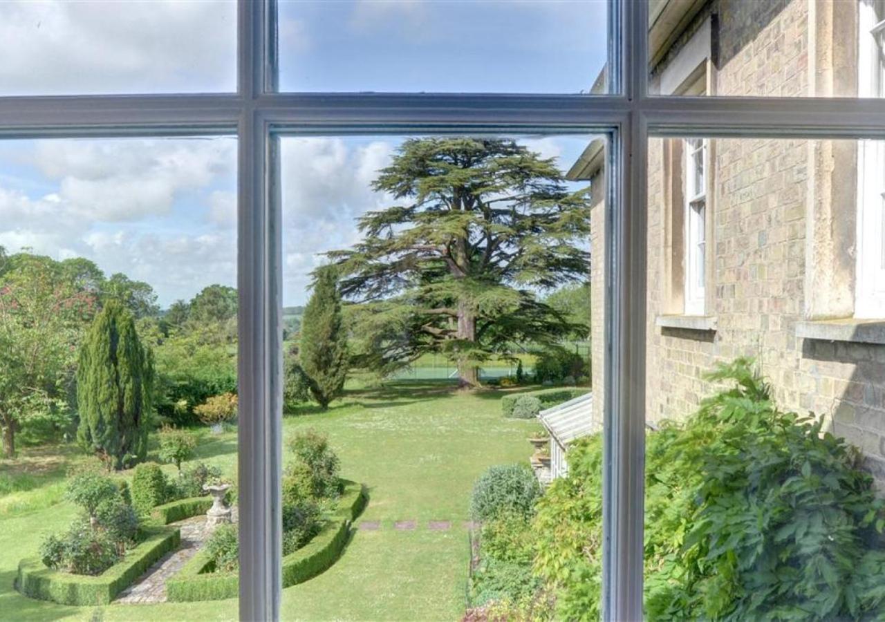 1 Bed in Parham oc-gdnv view 2