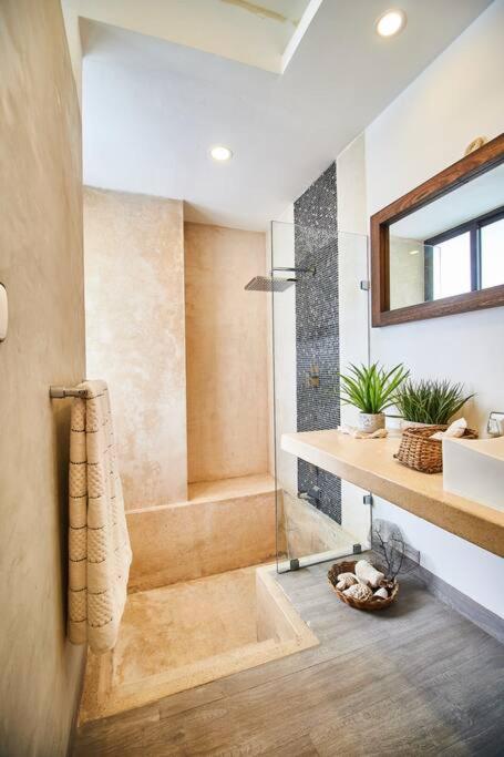 Neem 14 1BR BohoGem in the Heart of Tulum view 5
