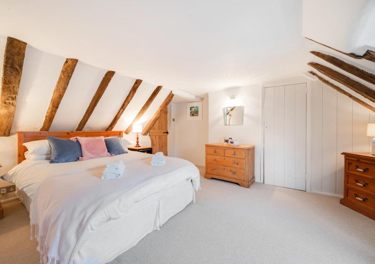 4 Bed in Westleton oc-holc view 5