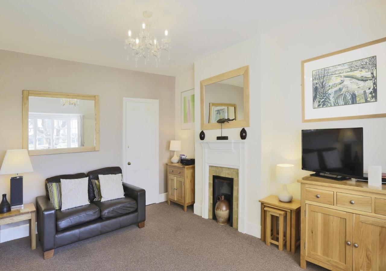 1 Bed in Southwold oc-fv2 view 4