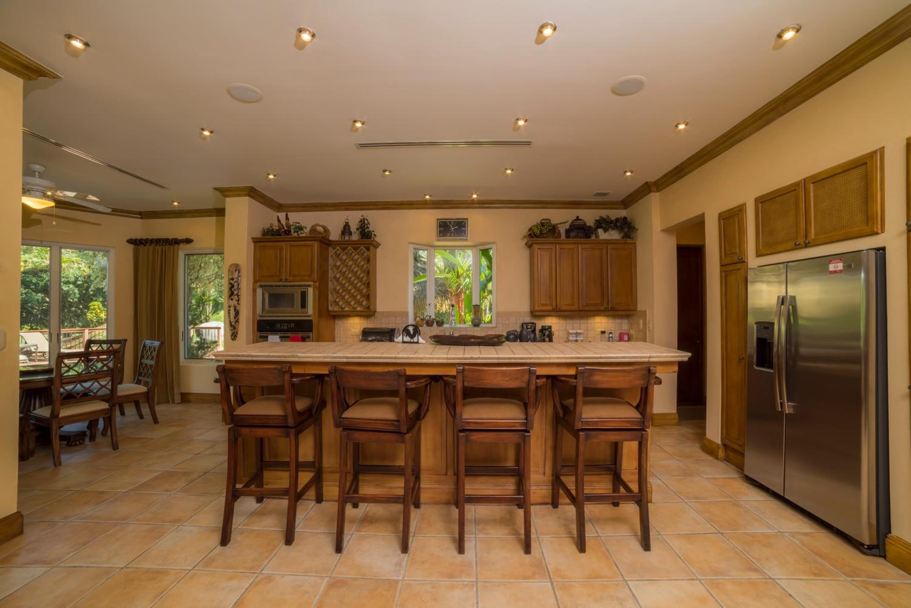 Casa Oasis 5 bdrs private pool in Los Suenos