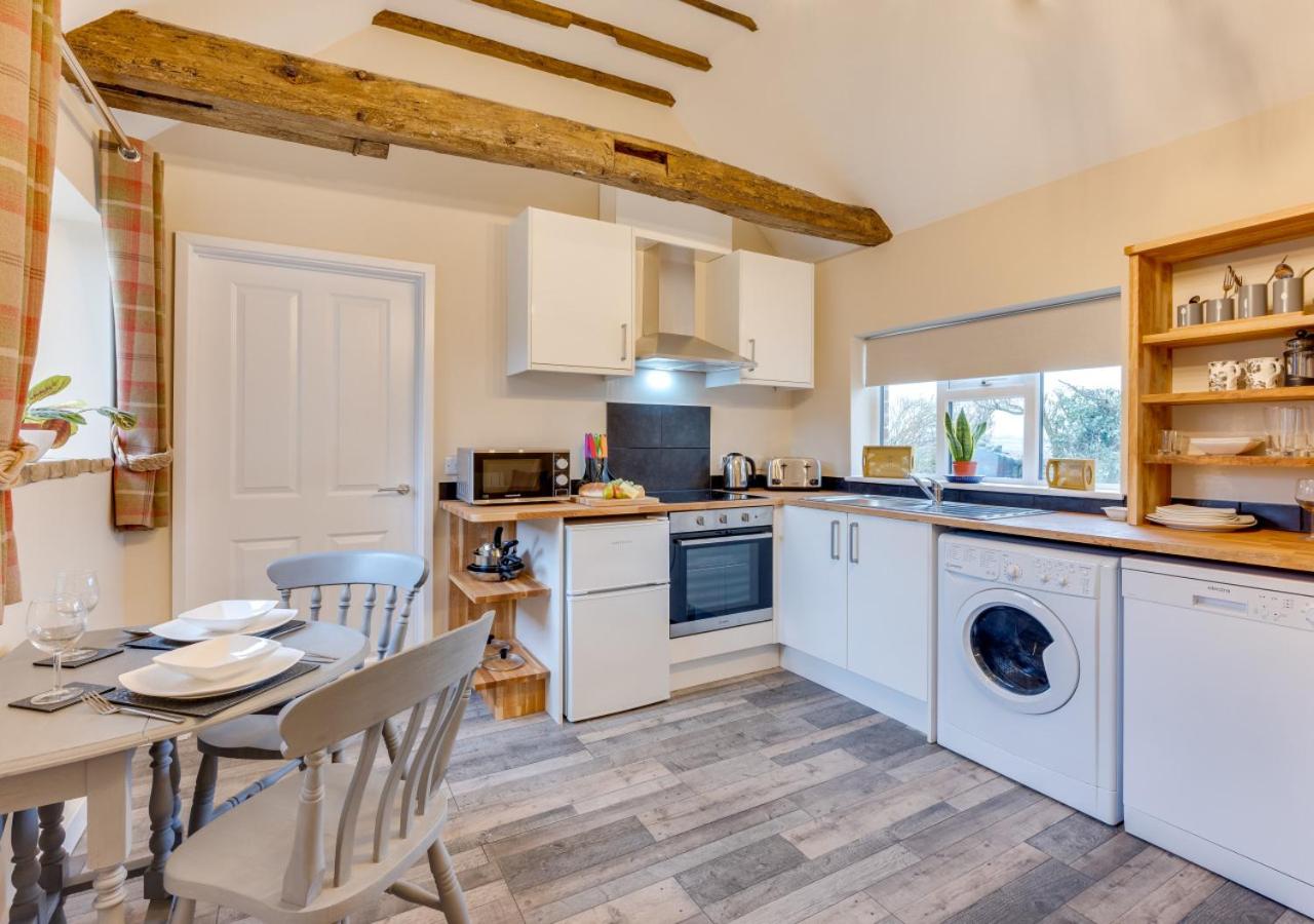 1 Bed in Great Waldingfield oc-ac1
