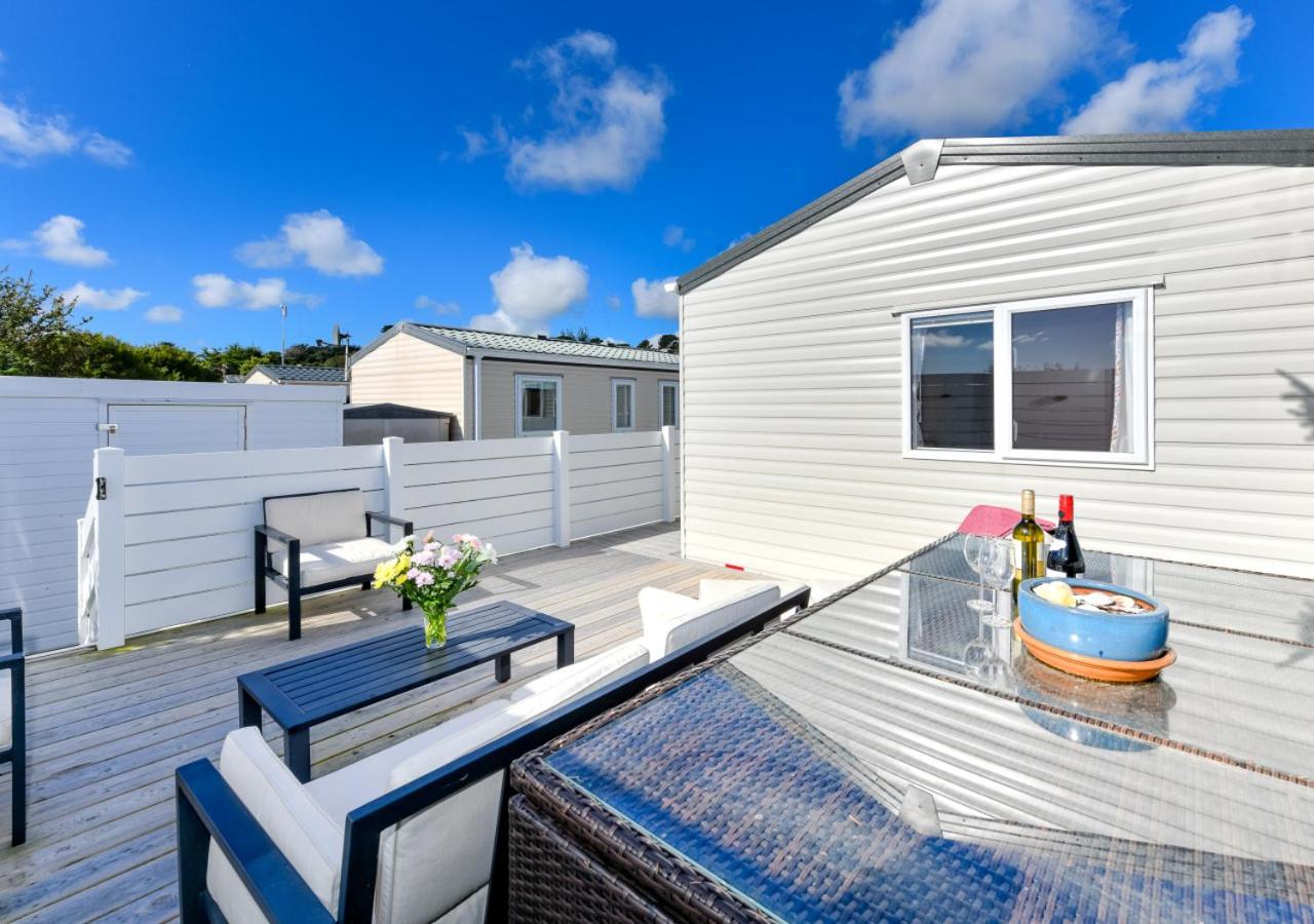 3 Bed in Llanbedrog oc-17crug view 3