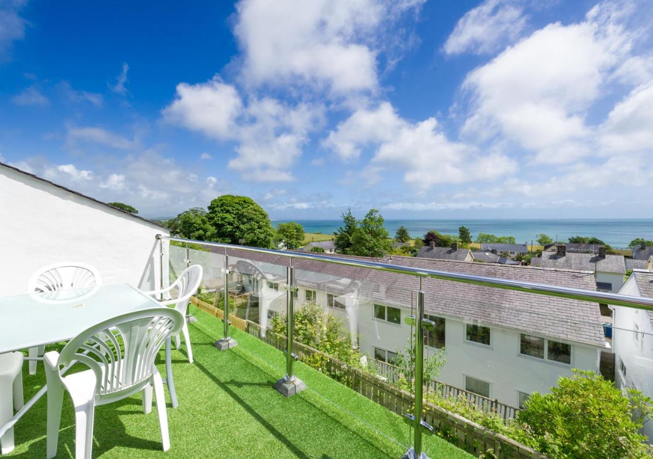 3 Bed in Pwllheli oc-16glyn view 2