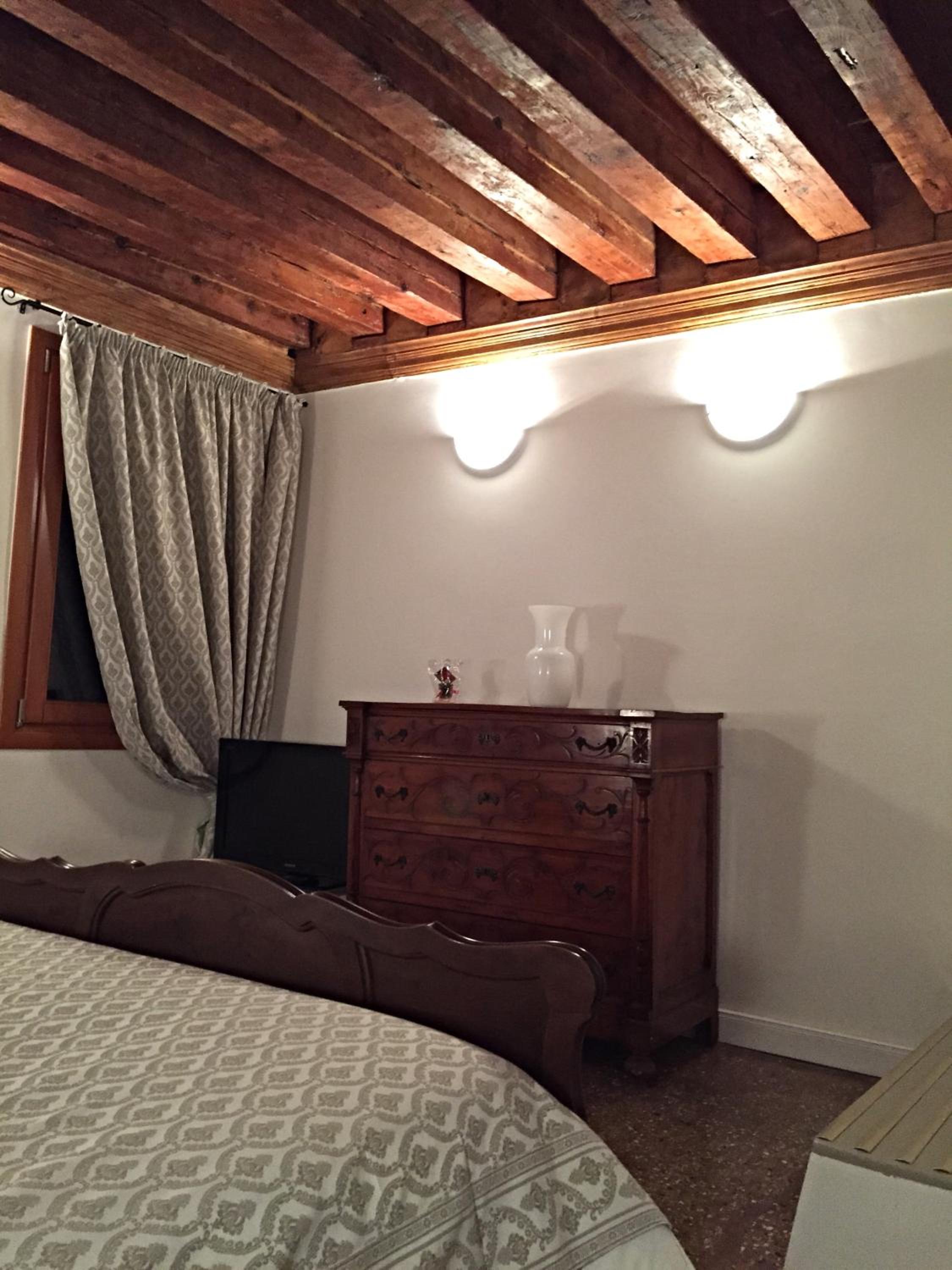 Venice Romantic Home