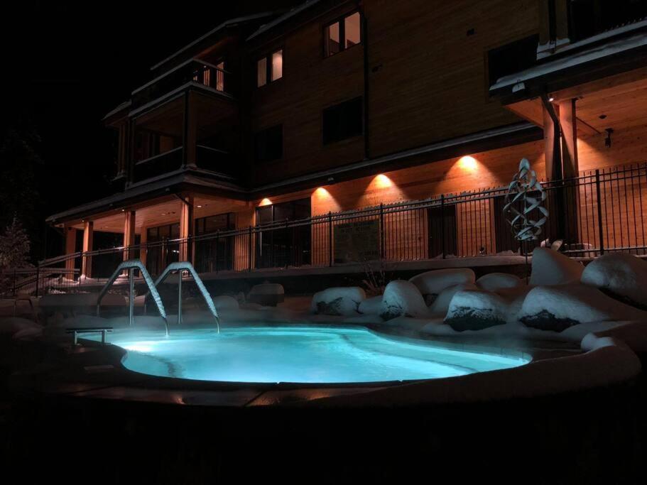 Lake Tahoe Vacations - Ultimate Luxury Residence with Extras Galore across from Heavenly Village Gondola - Zalanta Resort - Property Image 5
