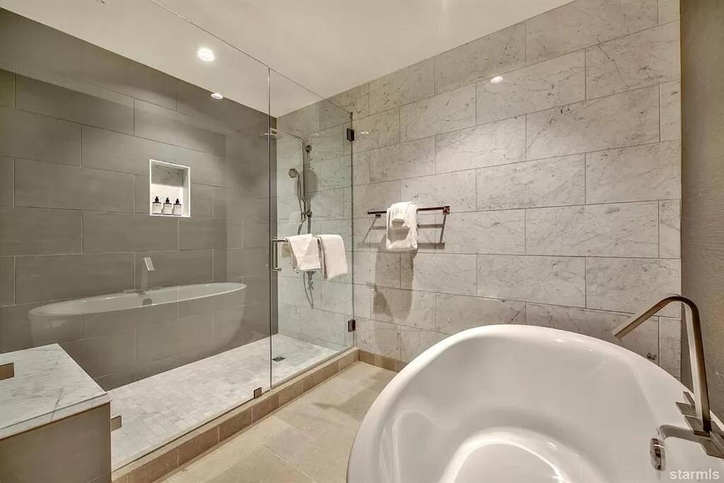 Lake Tahoe Vacations - Ultimate Luxury Residence with Extras Galore across from Heavenly Village Gondola - Zalanta Resort - Property Image 14