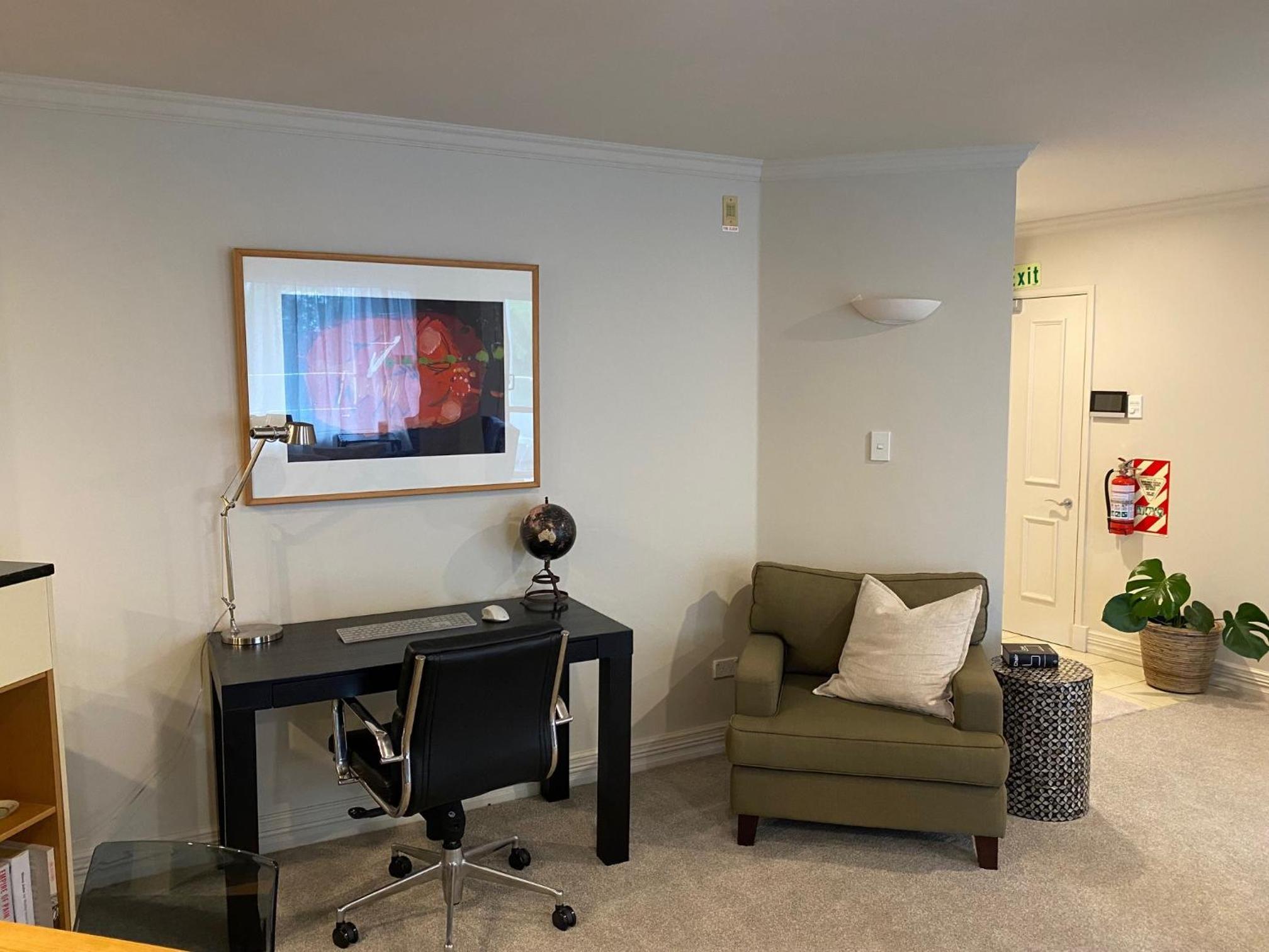 West End Precinct 2 Bedroom Apartment close to walkway and ocean