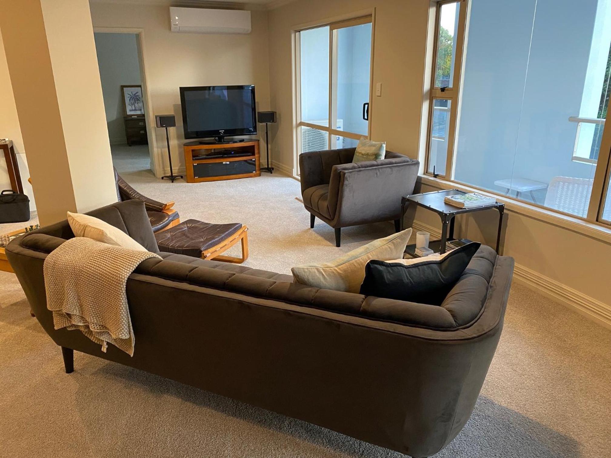 West End Precinct 2 Bedroom Apartment close to walkway and ocean