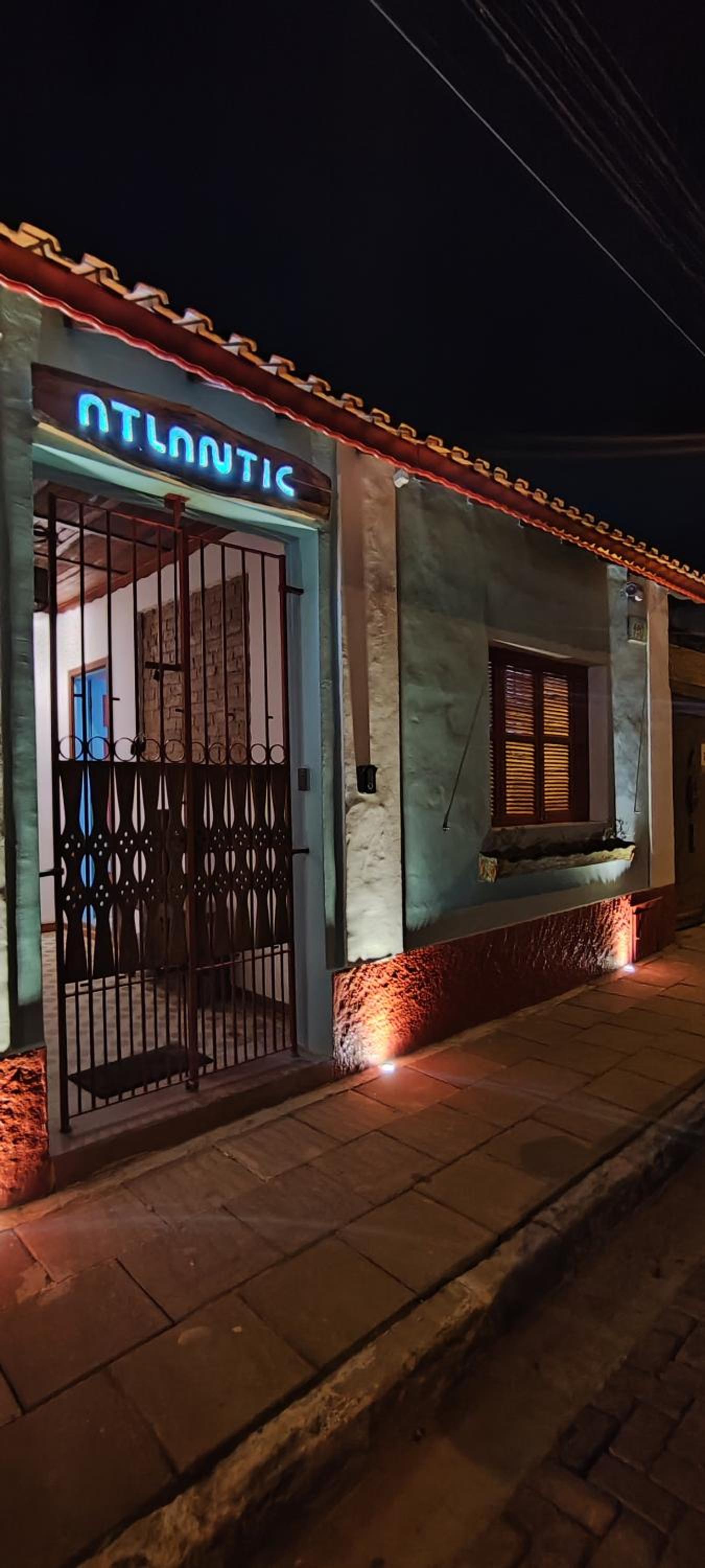 Hotel Atlantic Hospedagem - Image 1