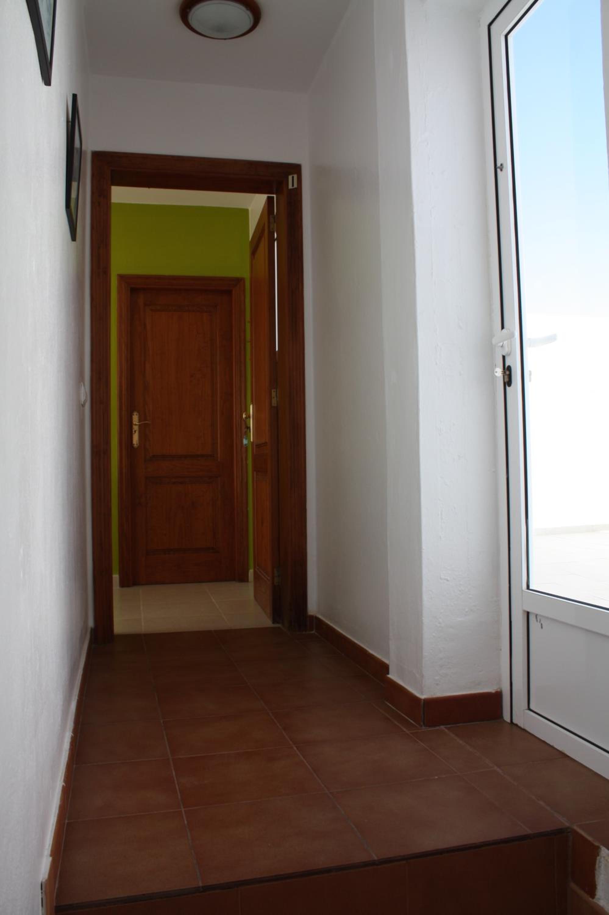 Photo 37