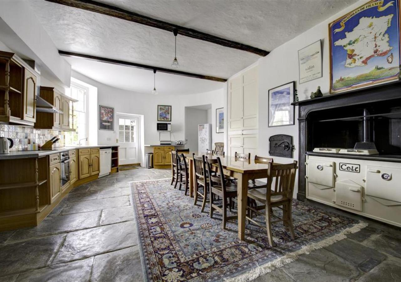 Clynderwen House view 4