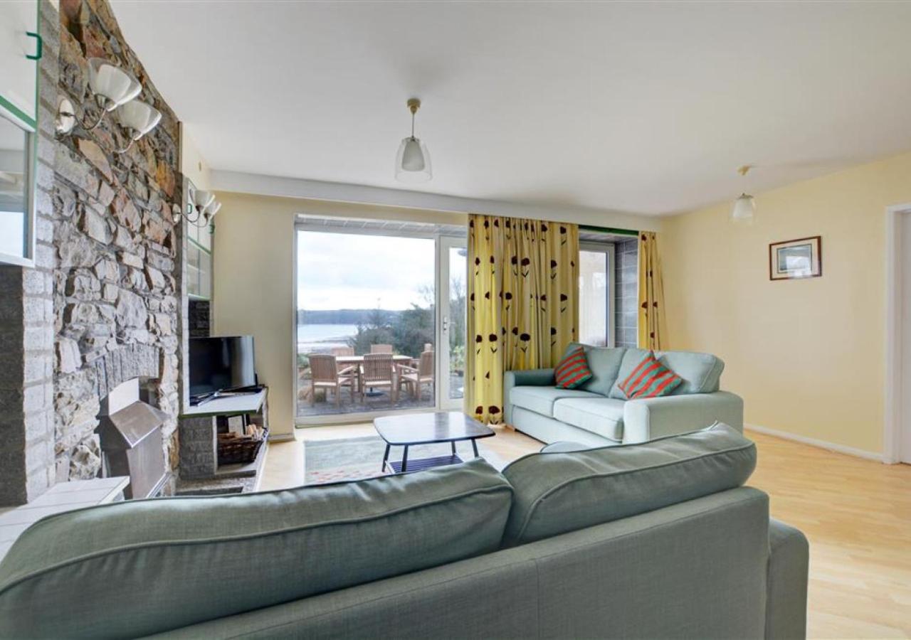 No 2 Sea View view 3