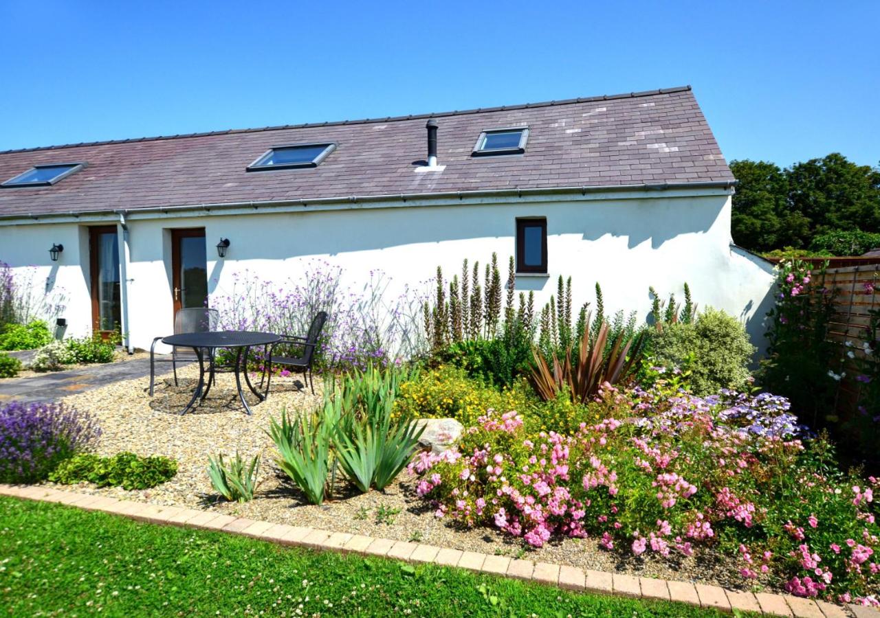 Holly Cottage view 2