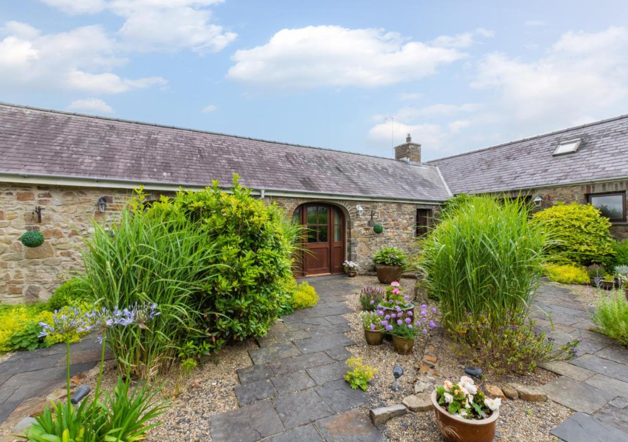 Primrose Cottage view 5