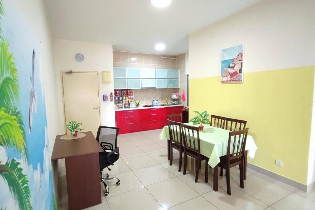 YOLO Budget CONDO KL NETFLIX WIFI