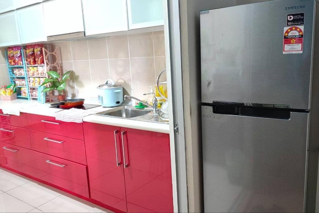 YOLO Budget CONDO KL NETFLIX WIFI