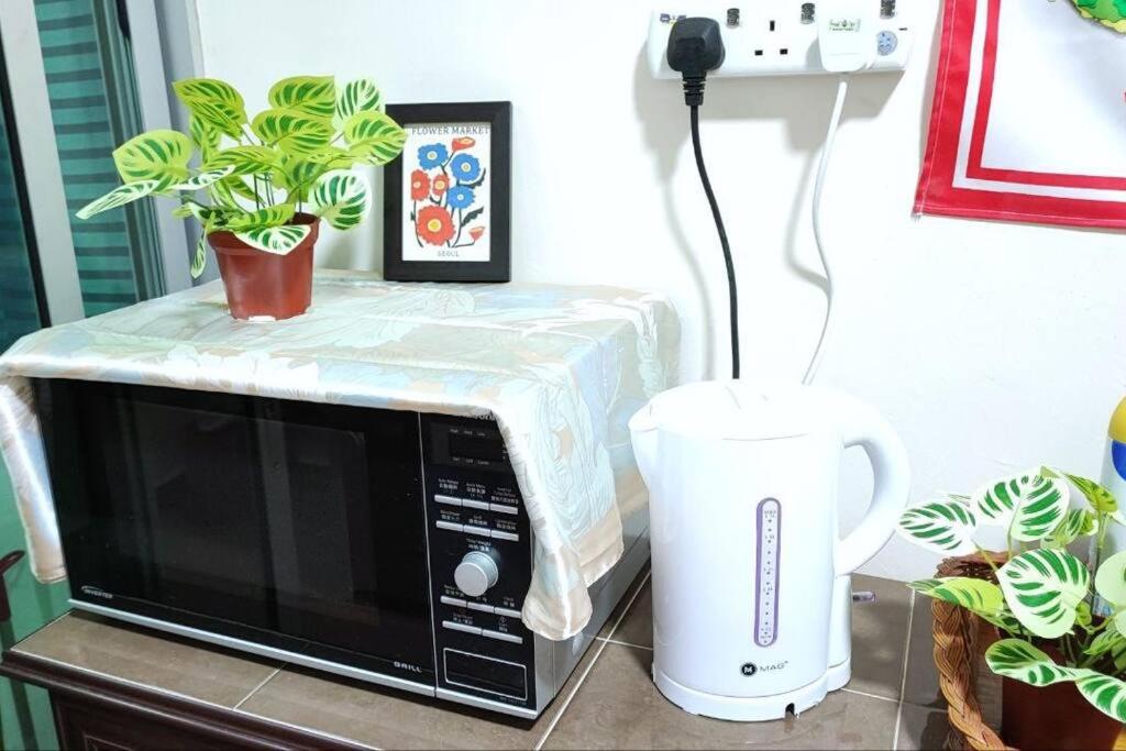 YOLO Budget CONDO KL NETFLIX WIFI