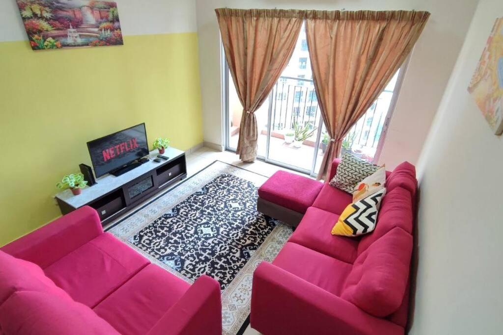 YOLO Budget CONDO KL NETFLIX WIFI