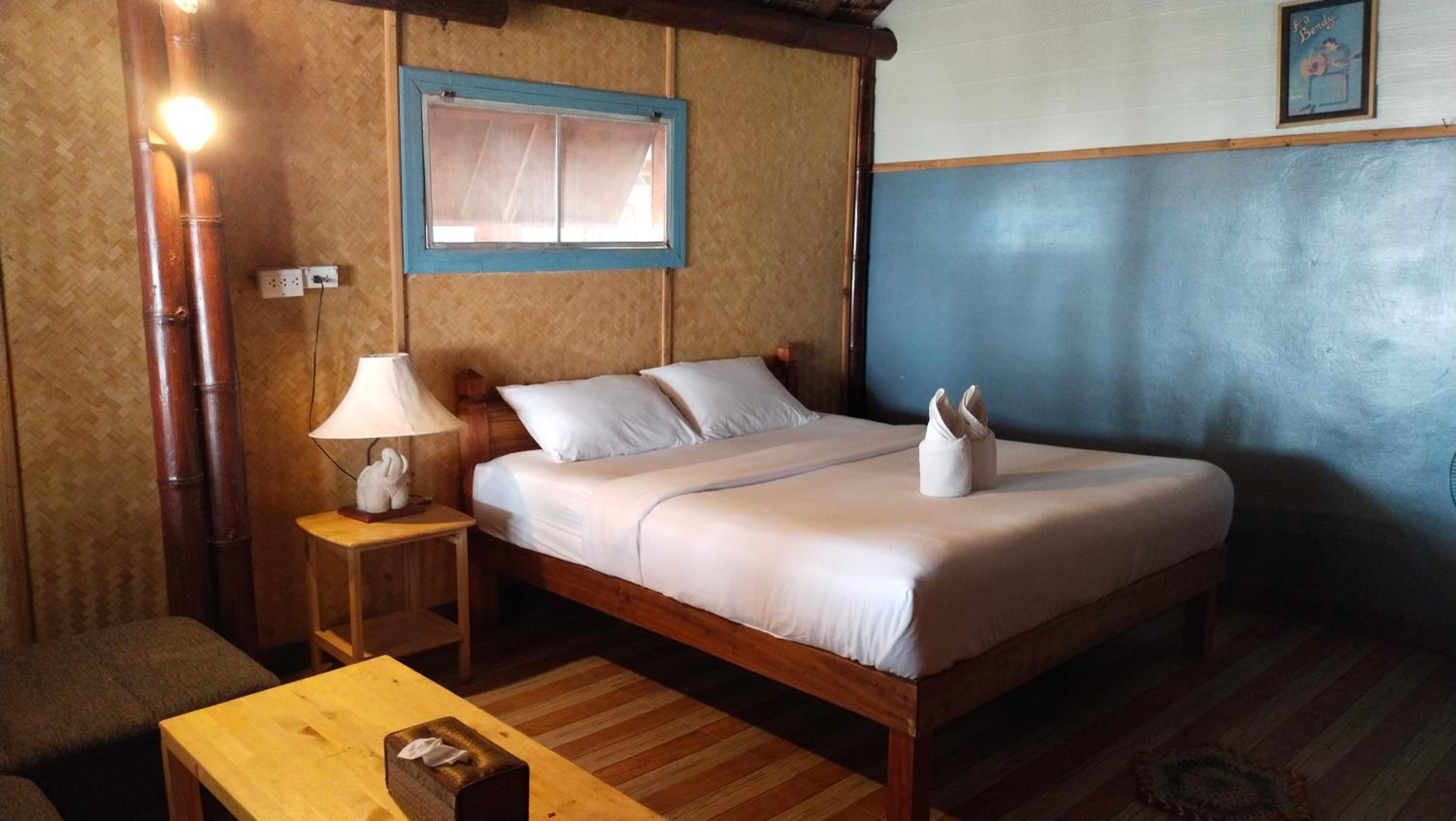 Lazy Hut