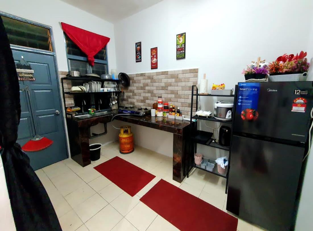 LH Alisha Homestay Wangsa Mewangi Gua Musang photo 6