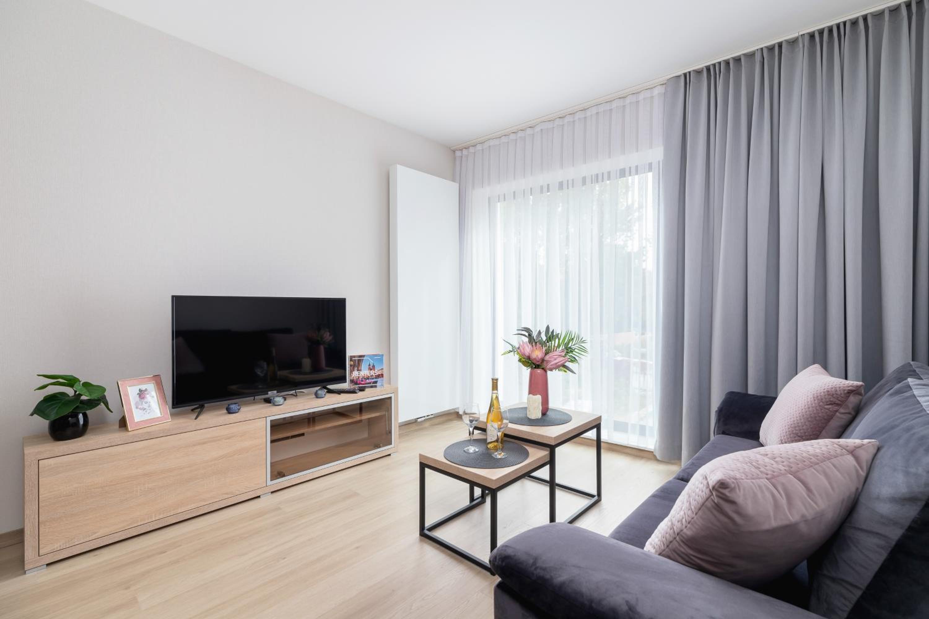 Modern Apartments Śródmiescie Kraków by Renters