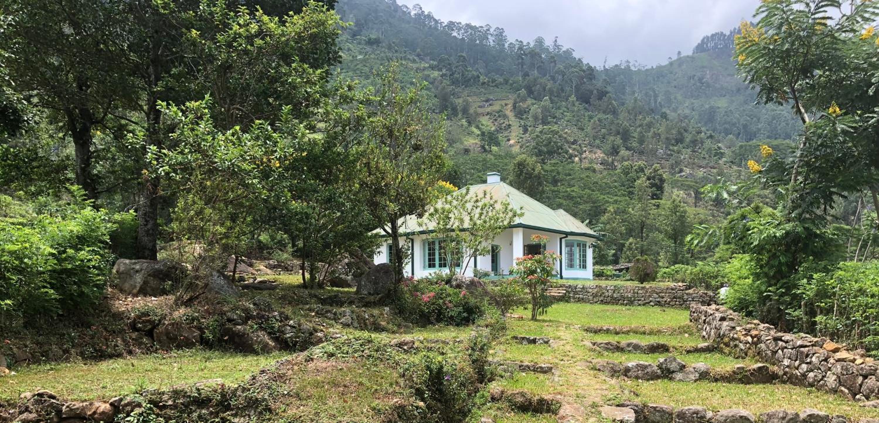 The Haldummulla Estate - Picturesque planters bungalow on organic tea estate view 3