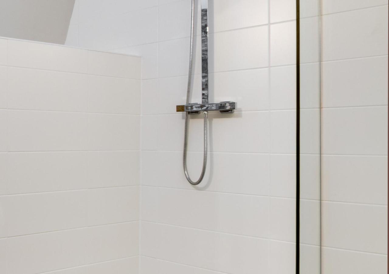 4 Bed in Barmouth oc-bow259 view 3