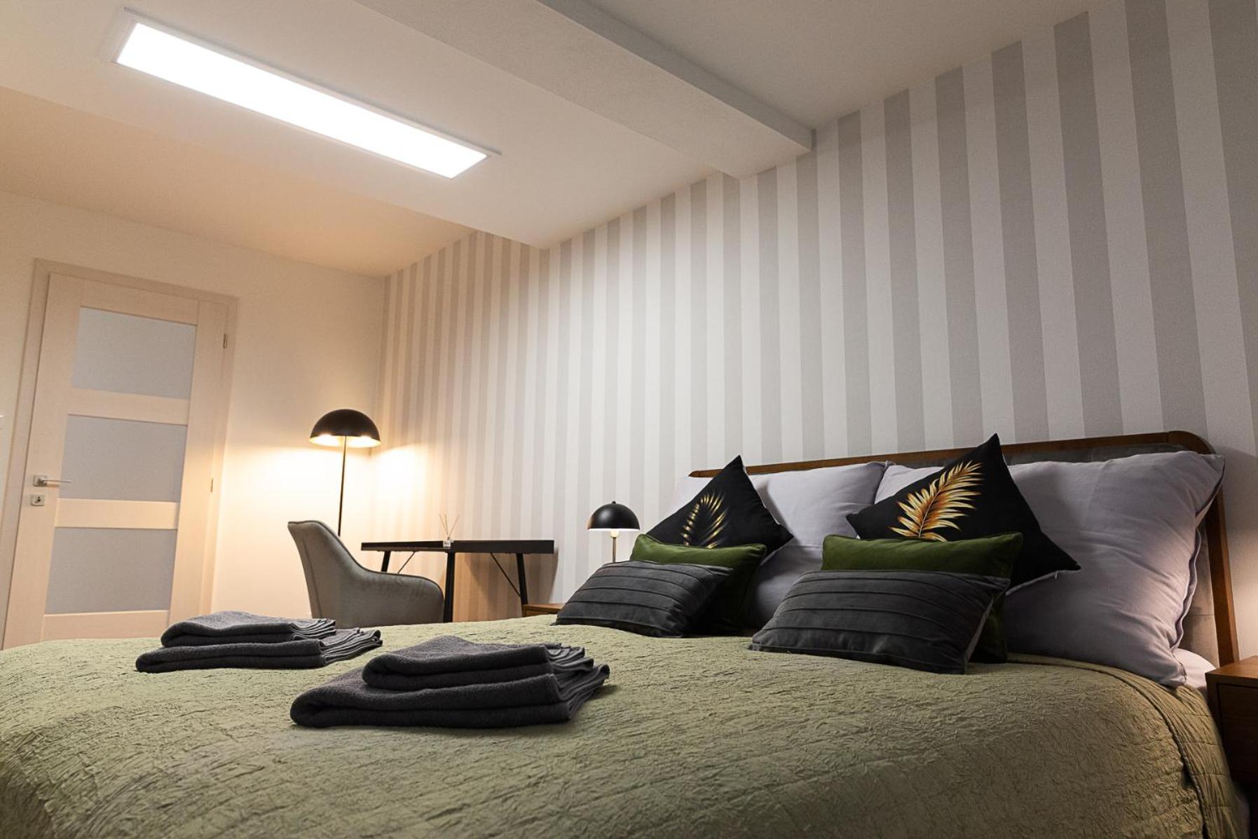 Central garden residence view 5