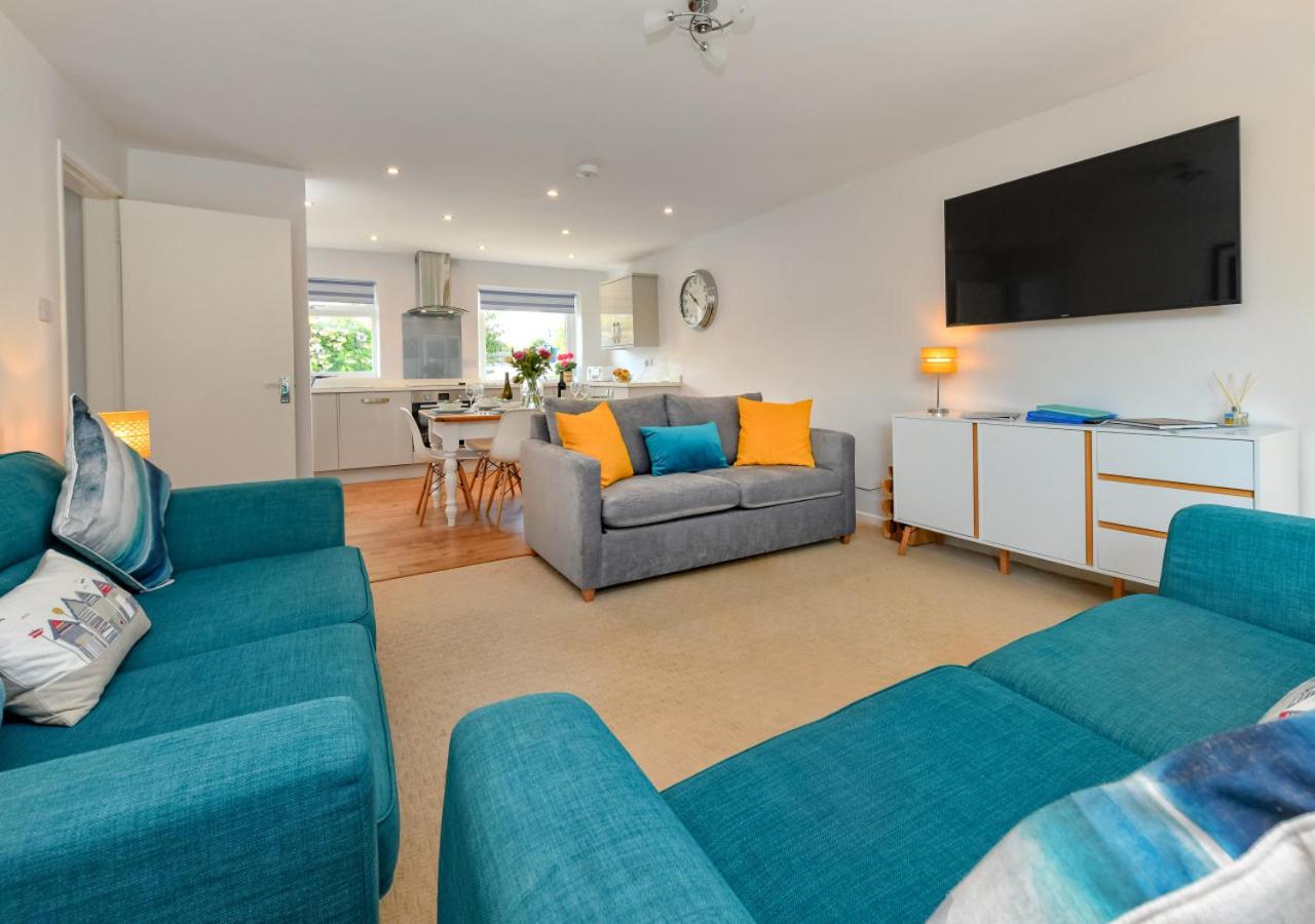 3 Bed in Abersoch oc-135cae view 4