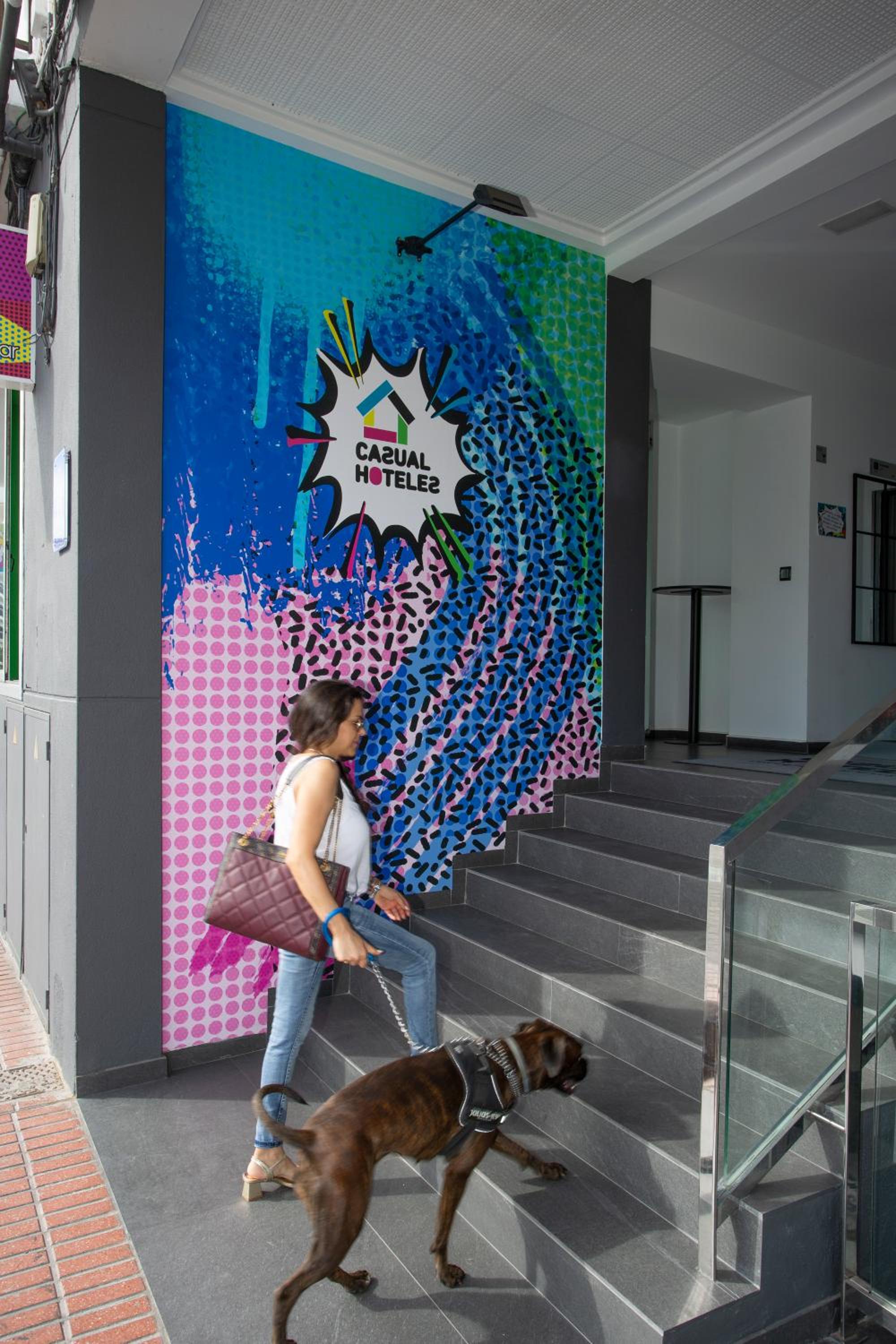 Casual Pop Art Benidorm by Casual Hoteles