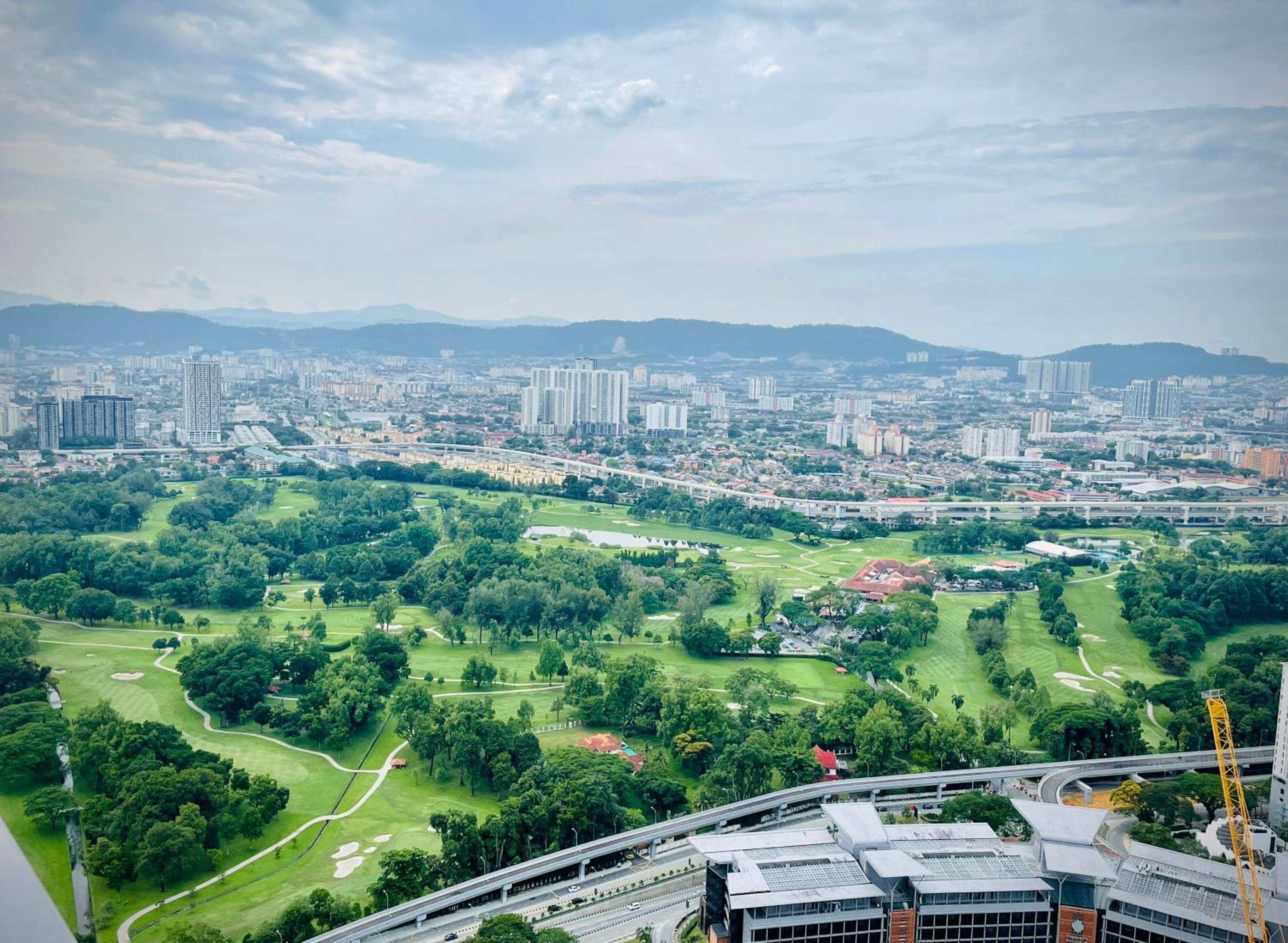 Eaton residences KLCC m@h