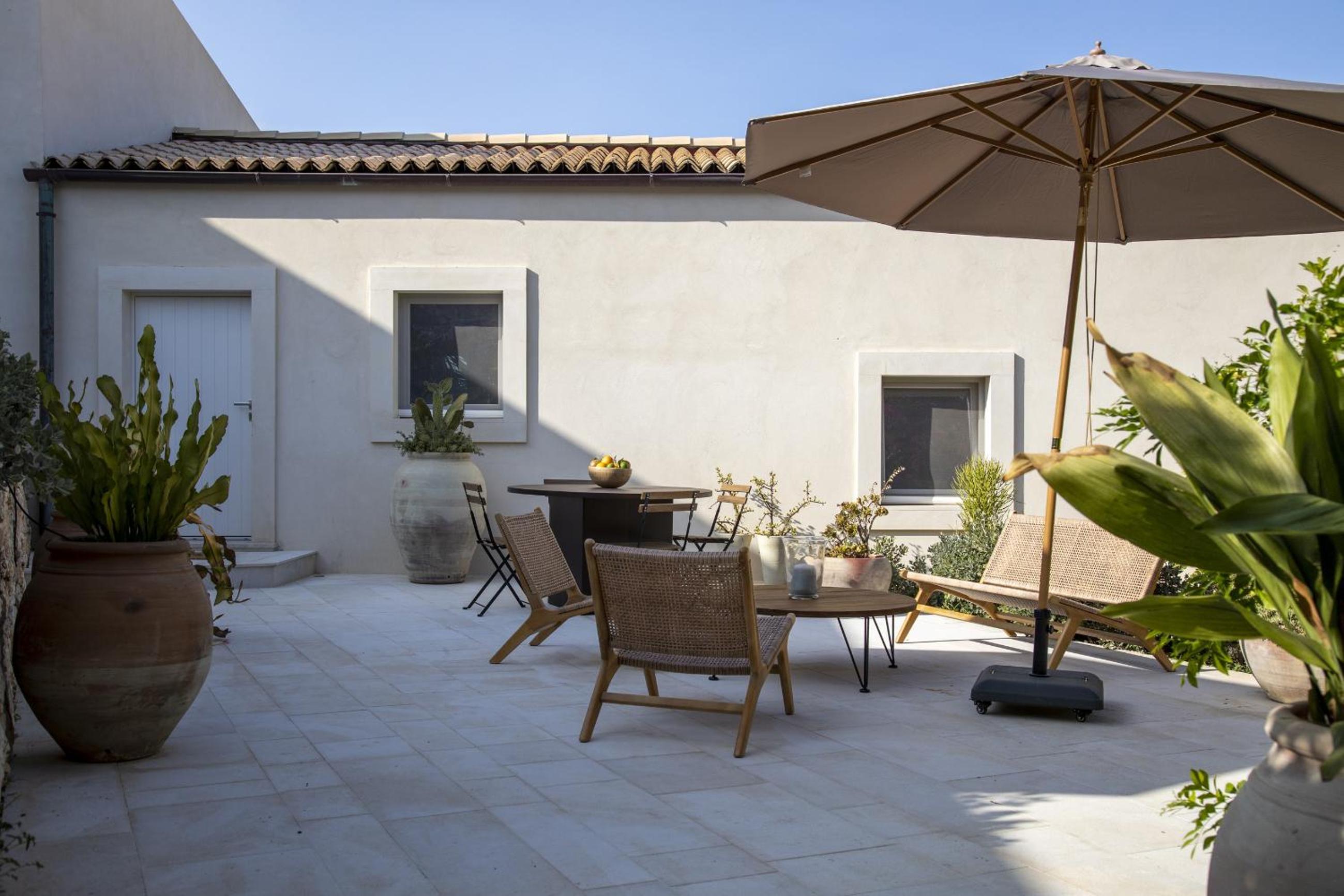 Allìsola Country Villa view 5