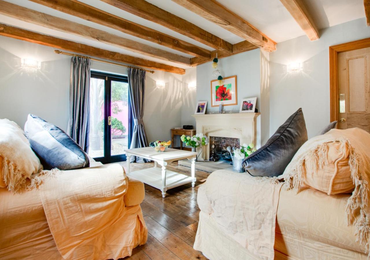 6 Bed in Tenby oc-pw9249 view 5