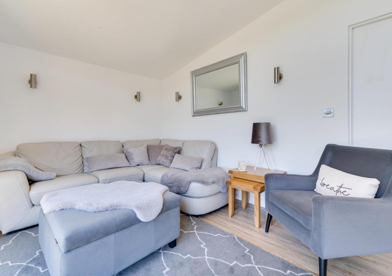 2 Bed in Caswell Bay oc-hh379 view 5