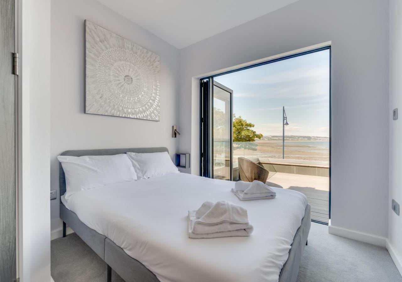 3 Bed in Mumbles oc-hh620 view 4