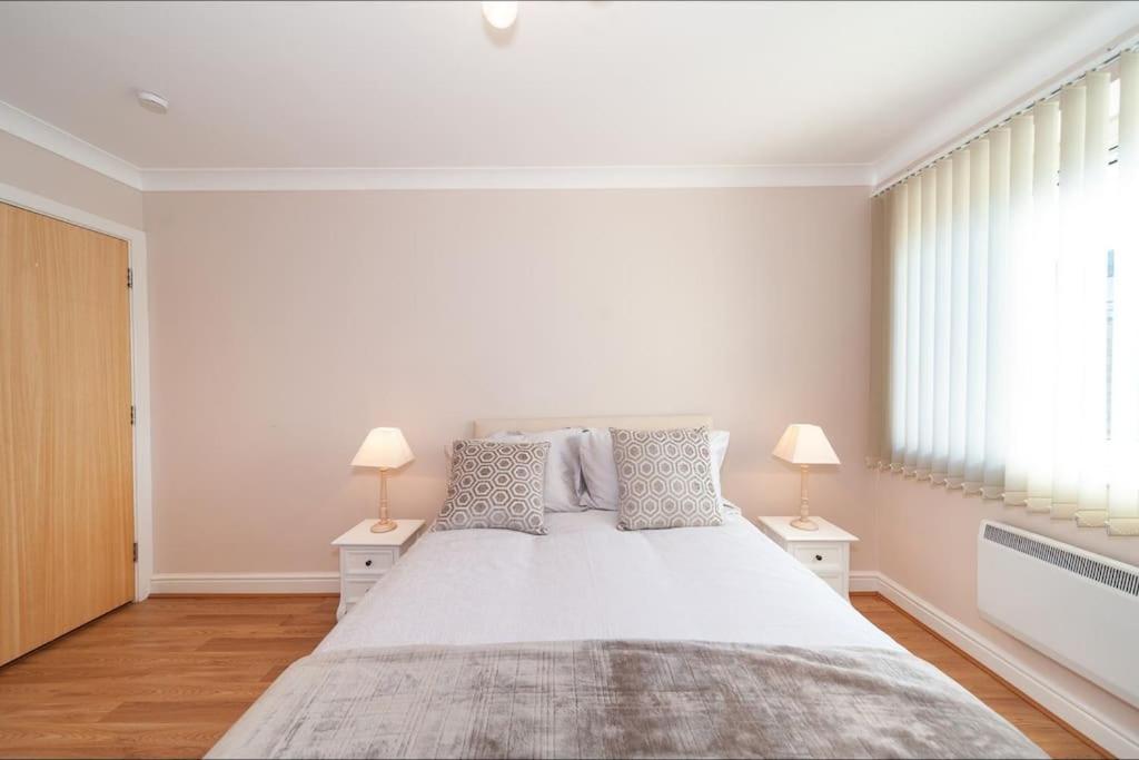 City Waterview 2B2B Lux Apartment