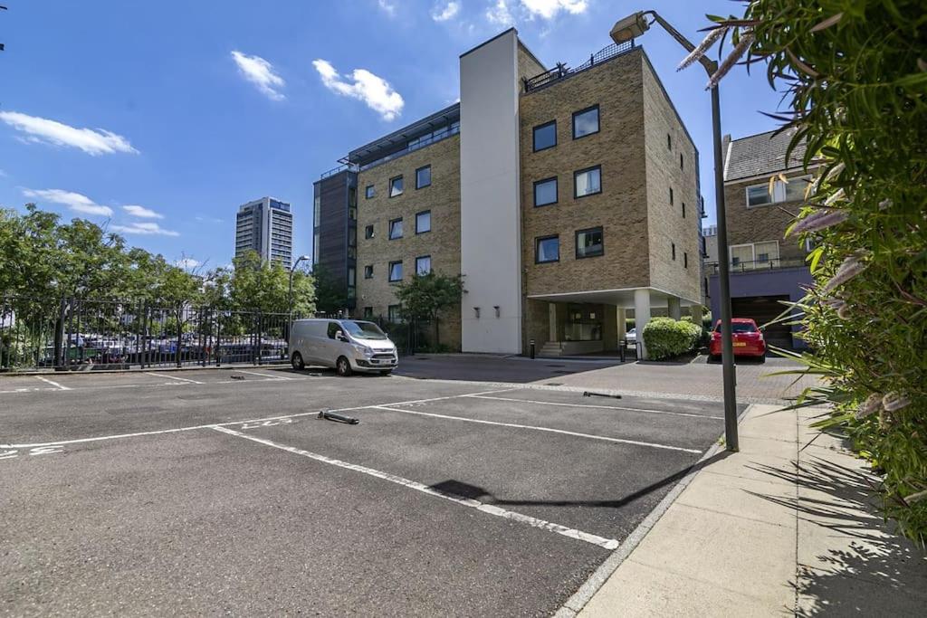City Waterview 2B2B Lux Apartment