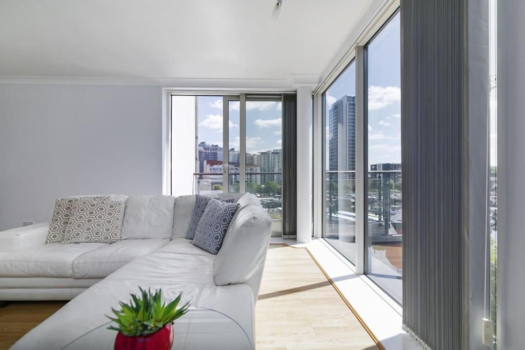 City Waterview 2B2B Lux Apartment