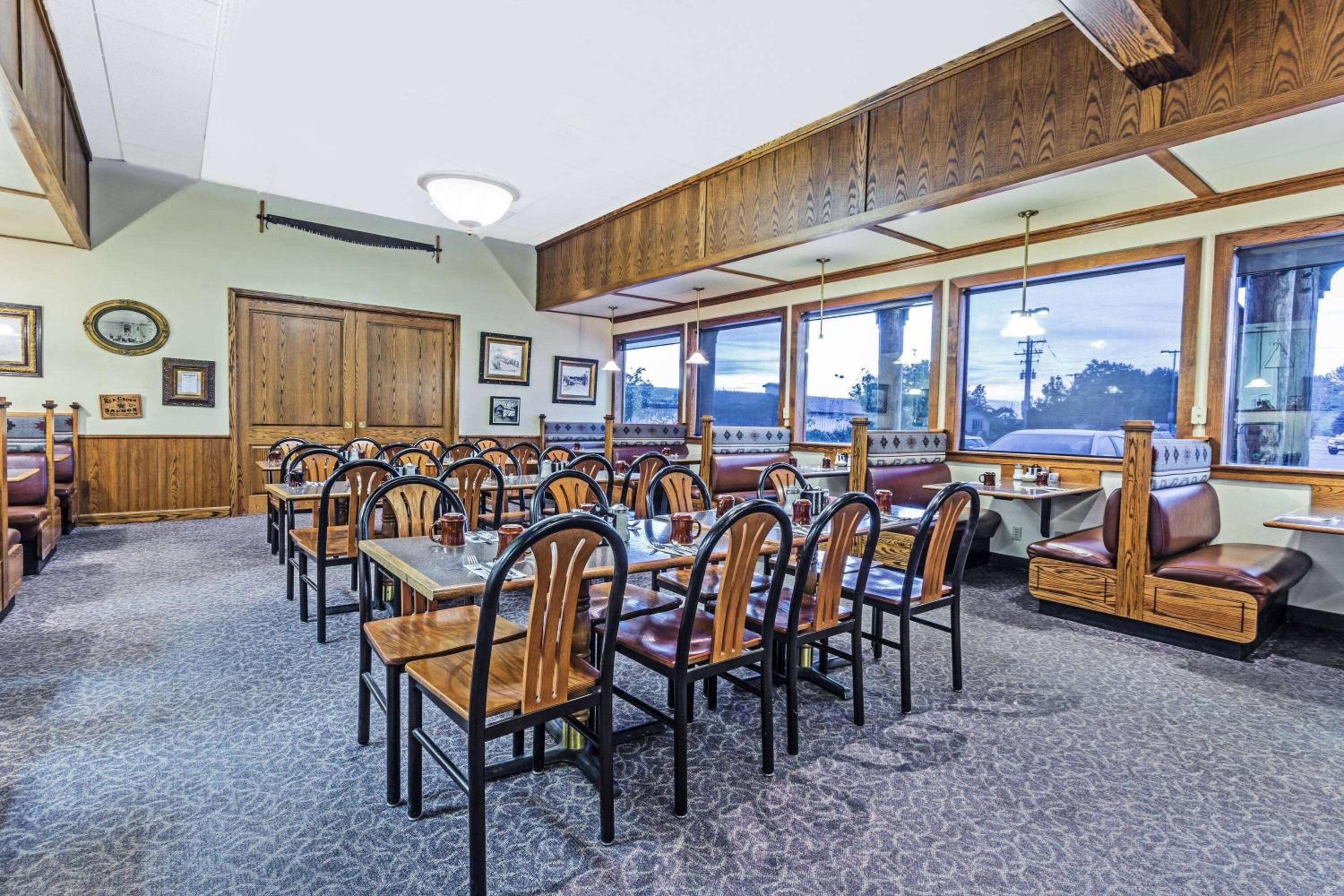 Travelodge by Wyndham Pioneer Villa view 4