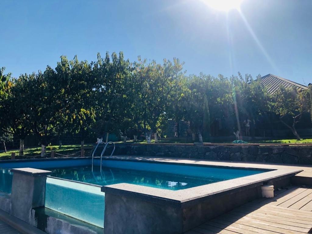 Cheerful 3-bedroom villa with pool