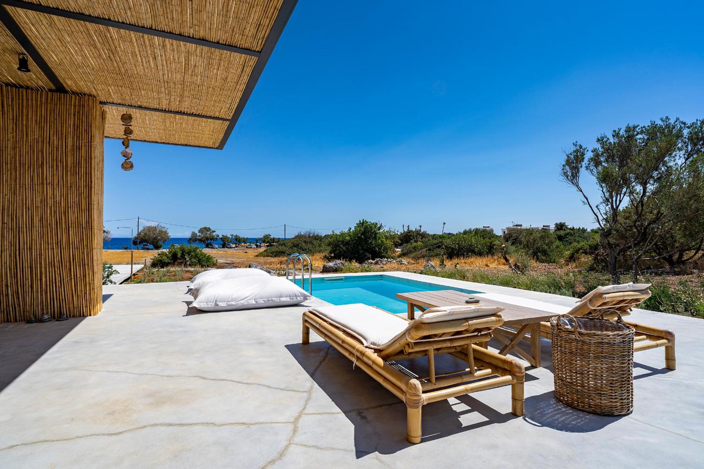 Akra Grammeno Beachfront Villas