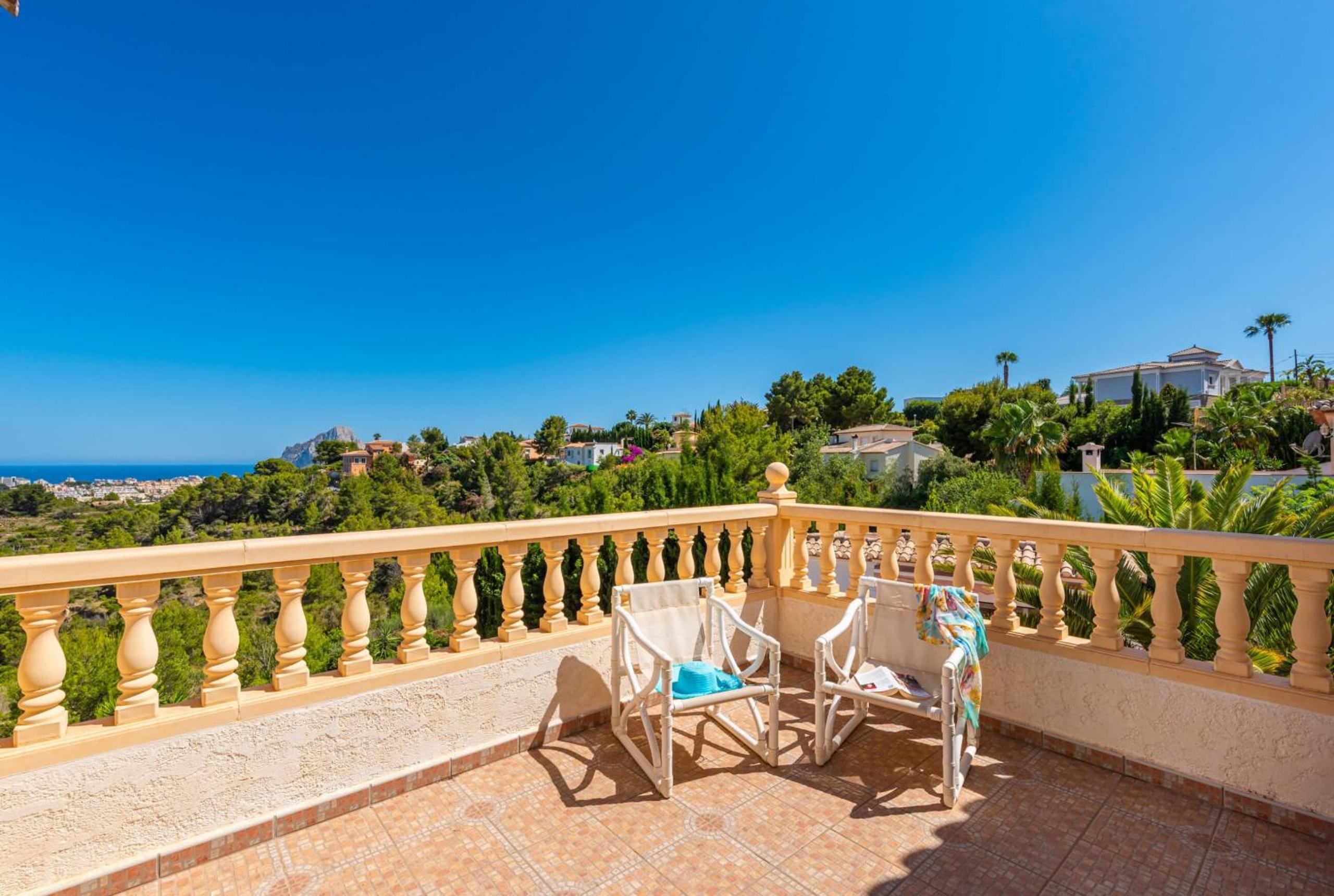 Villa Blasco - PlusHolidays view 2