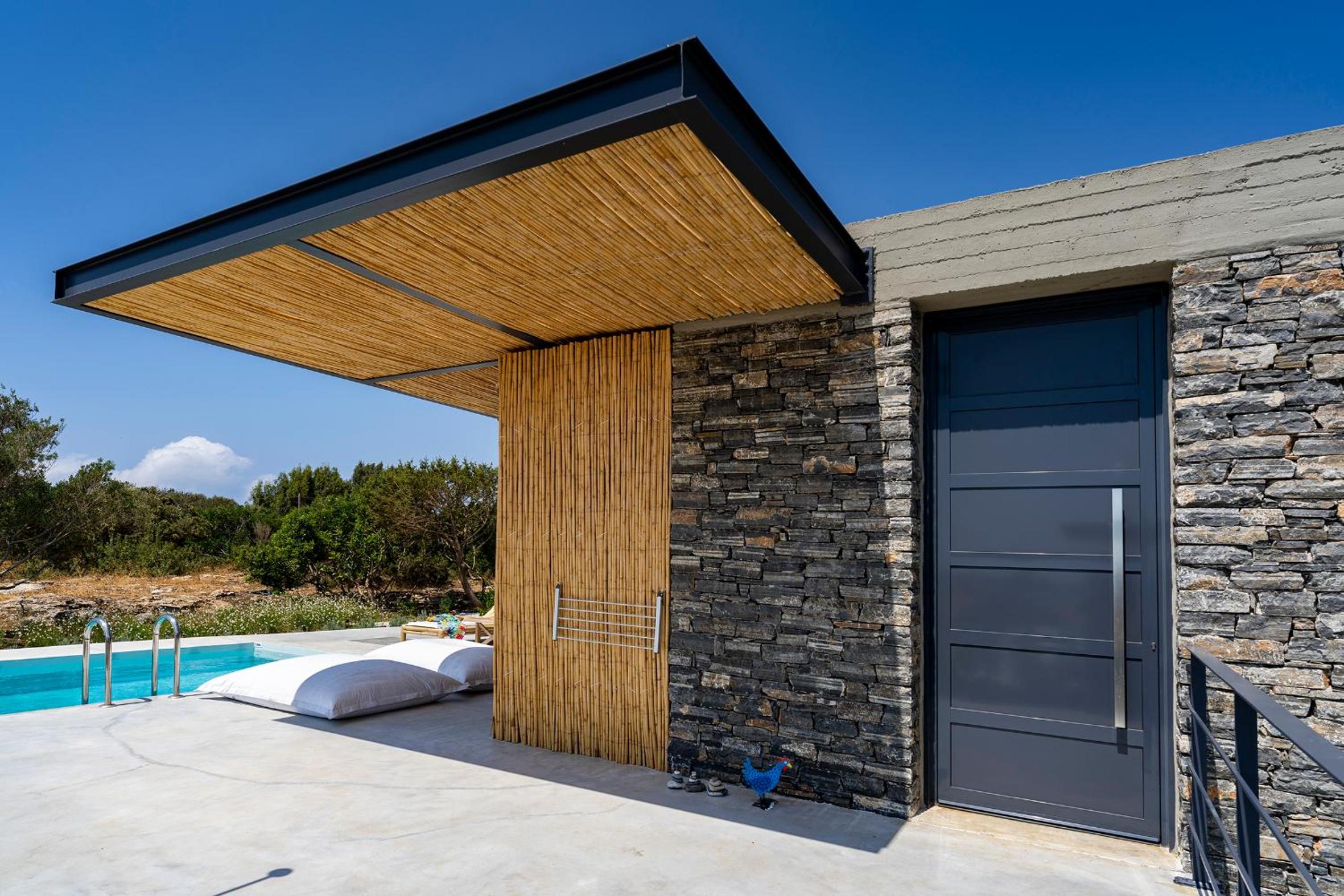 Akra Grammeno Beachfront Villas