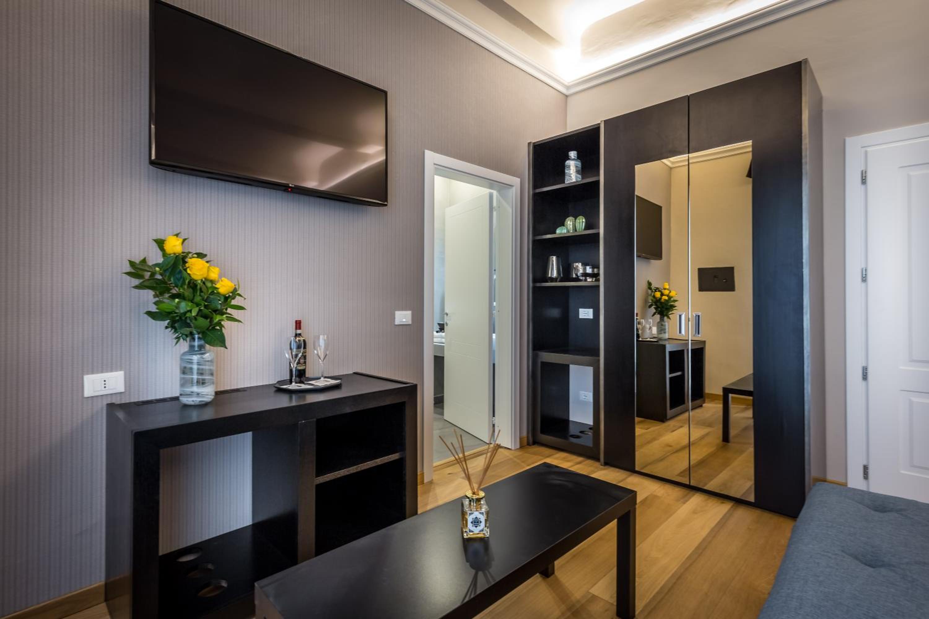 Martelli 6 Suite & Apartments