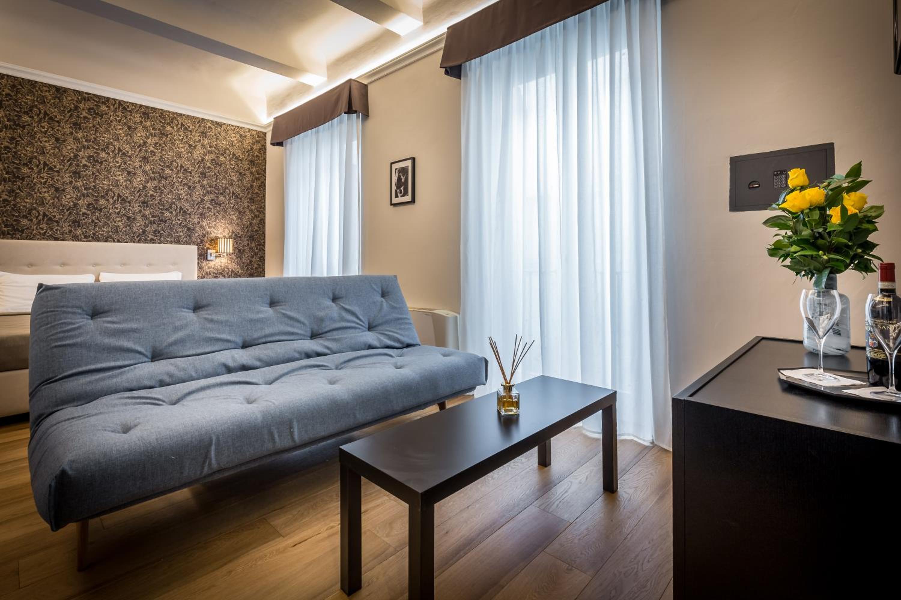 Martelli 6 Suite & Apartments