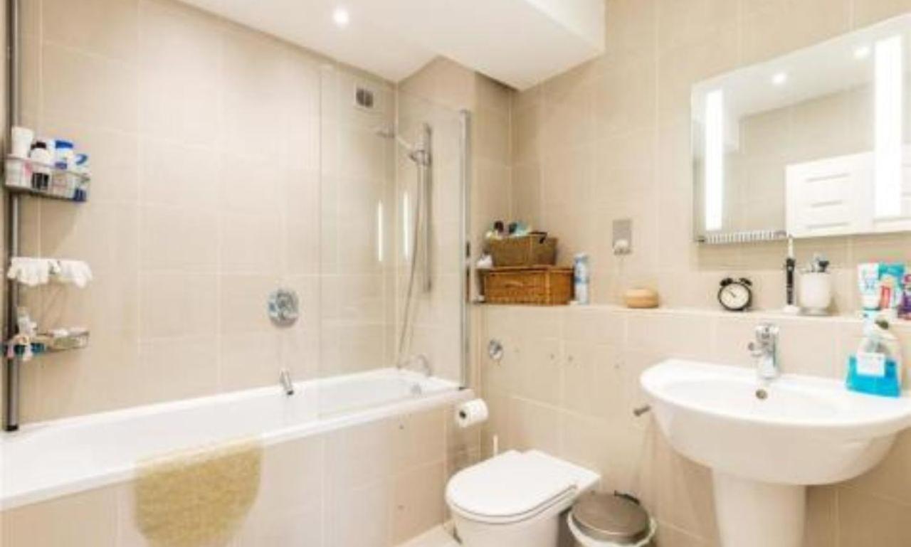 City Riverview 1/2 Bedroom Apartment